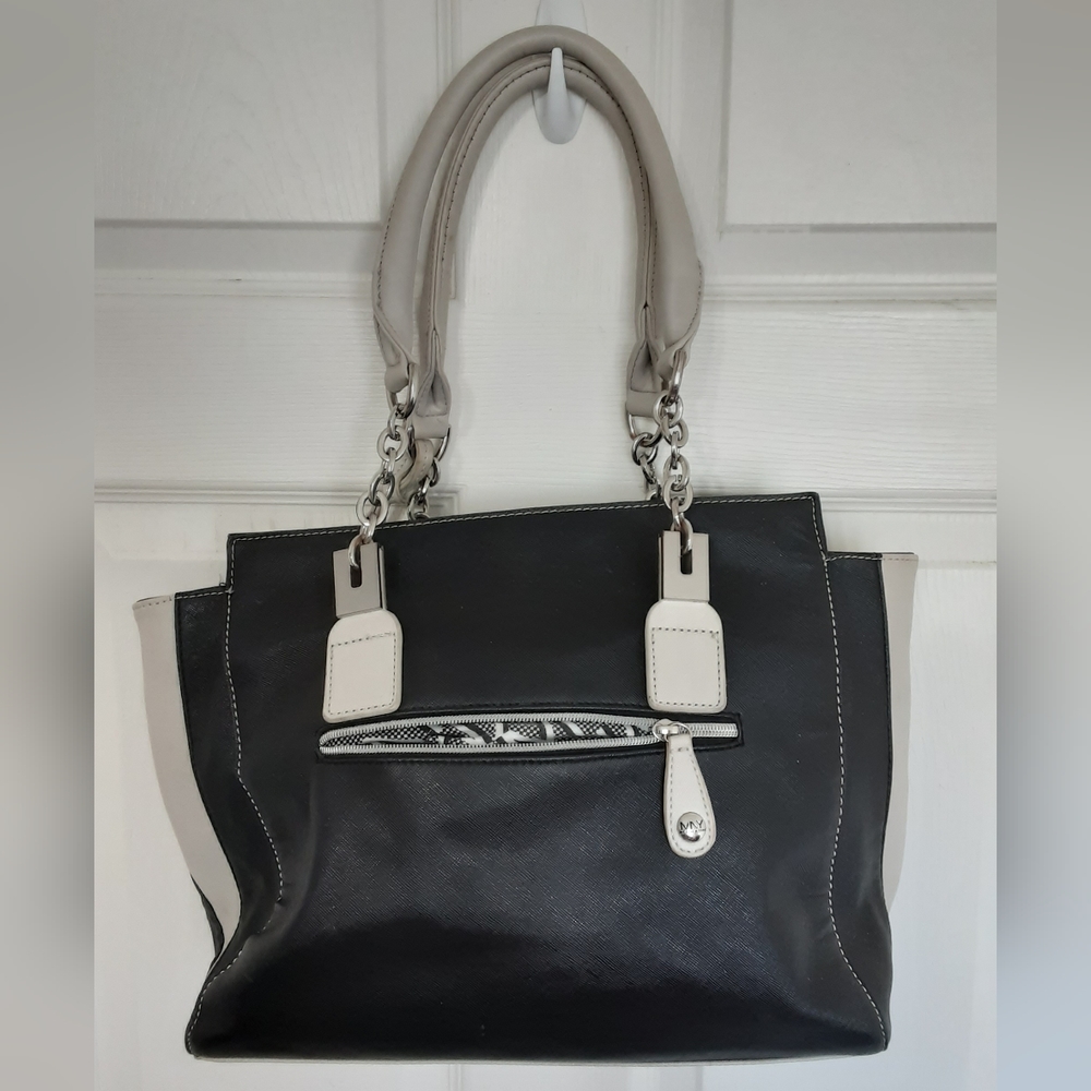 Marc New York Andrew Marc Color Block Handbag. - image 7